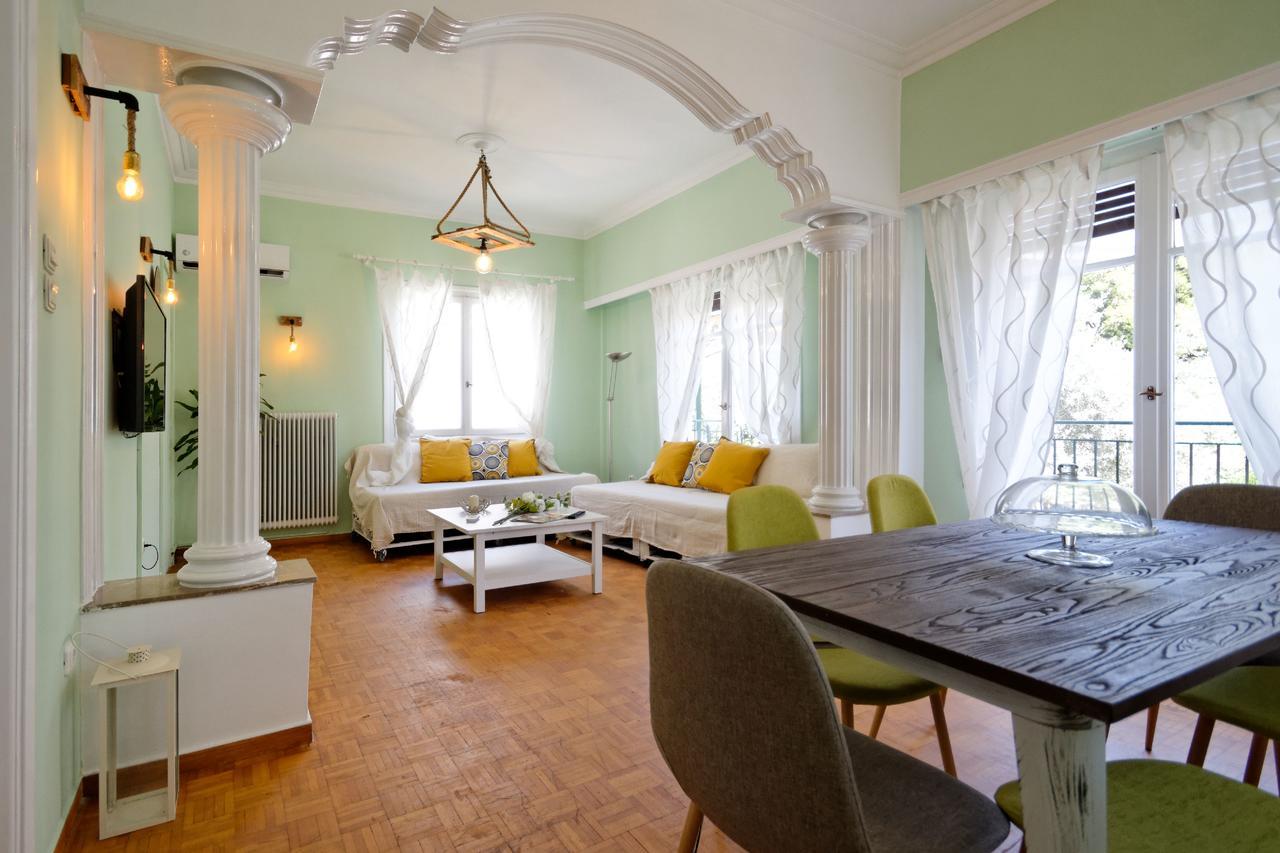 Kosta'S Cottage House Атина Екстериор снимка