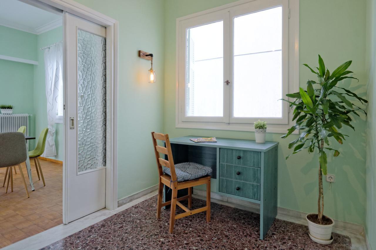 Kosta'S Cottage House Атина Екстериор снимка