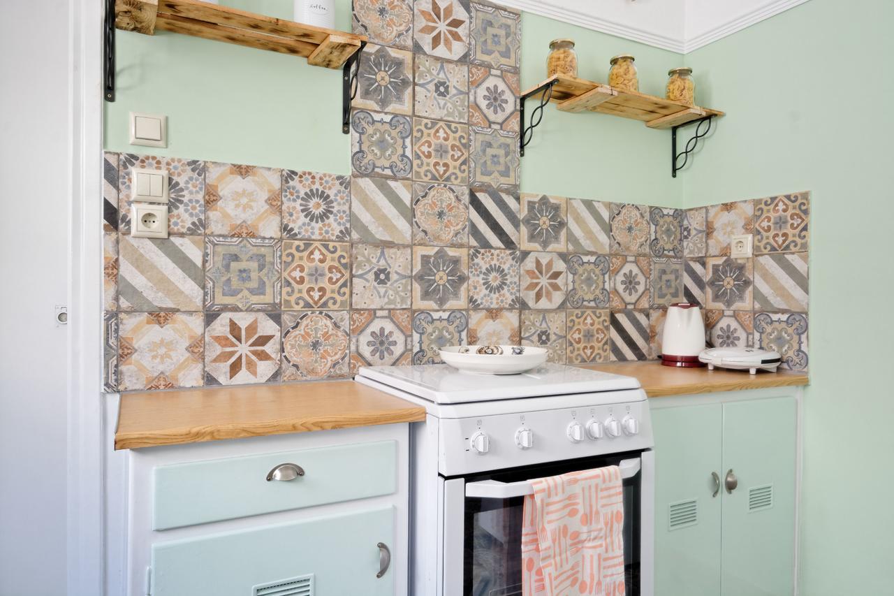 Kosta'S Cottage House Атина Екстериор снимка